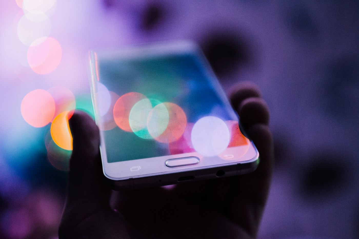 Smartphone in der Hand